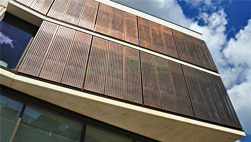 沖孔網板外墻